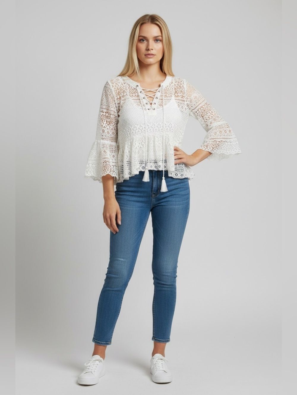 Paper Crane White Cami And Lace 3/4 Sleeve Lace-Up Tassel Blouse S